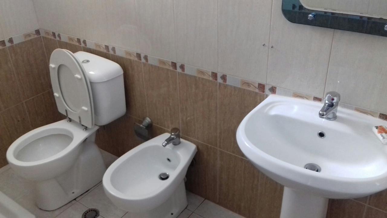 Vila Kristal Vlora 外观 照片